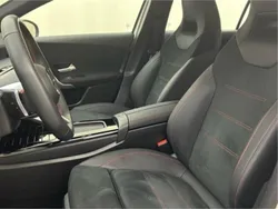 Plateado Usado 2023 Mercedes A200 Berlina | 37.900 € (Caro)