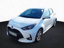 Blanco Usado 2022 Toyota Yaris Hybrid Business Edition | 18.800 € (Buen precio)
