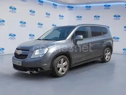 Gris / plata Usado 2013 Chevrolet Orlando LTZ Monovolumen | 5999 € (Buen precio)