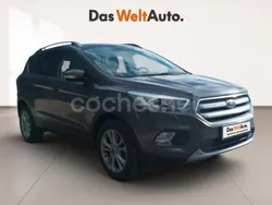 Gris / plata Usado 2017 Ford Kuga Titanium SUV | 16.800 € (Un poco caro)