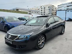 Negro Usado 2014 Renault Latitude Initiale Berlina | 7450 €