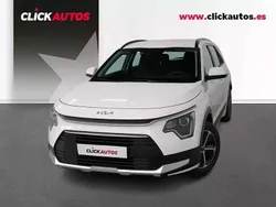 Blanco Usado 2025 Kia Niro SUV | 23.800 € (Buen precio)
