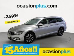 Gris Usado 2020 VW Passat Executive Familiar | 23.990 € (Un poco caro)