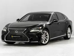 Negro Usado 2019 Lexus LS500h Luxury Line Berlina | 32.400 €