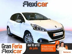 Blanco Usado 2019 Peugeot 208 Signature Sky Utilitario | 11.490 € (Precio justo)