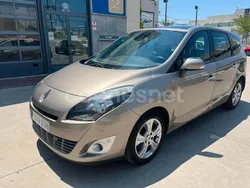 Gris / plata Usado 2009 Renault Grand Scénic III Dynamique Monovolumen | 4480 € (Precio justo)