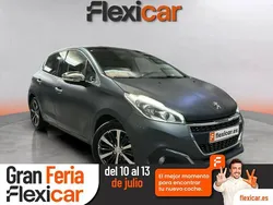 Gris / plata Usado 2017 Peugeot 208 Allure Utilitario | 7990 € (Precio justo)