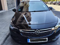 Negro Usado 2017 Opel Astra Excellence Familiar | 10.990 € (Un poco caro)