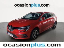 Rojo Usado 2023 Renault Mégane IV Zen Familiar | 18.173 € (Buen precio)