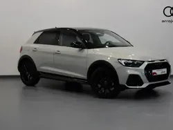 Gris/plata Usado 2024 Audi A1 Utilitario | 29.990 €