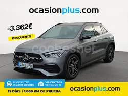 Gris / plata Usado 2021 Mercedes GLA200 SUV | 33.990 € (Precio justo)