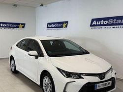 Blanco Usado 2023 Toyota Corolla Active Berlina | 22.899 €