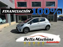 Gris Usado 2021 Toyota Yaris Active Berlina | 13.750 € (Precio justo)