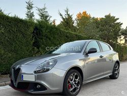 Gris / plata Usado 2019 Alfa Romeo Giulietta Berlina | 14.950 € (Un poco caro)
