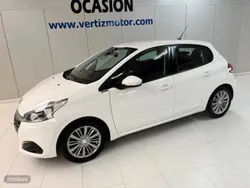 Blanco Usado 2019 Peugeot 208 Signature Sky Utilitario | 11.900 € (Un poco caro)