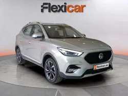 Gris Usado 2024 MG ZS Luxury Berlina | 17.690 € (Precio justo)