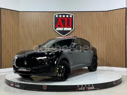 Negro Usado 2017 Maserati Levante SUV | 37.999 € (Super precio)