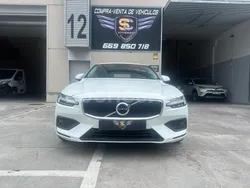 Blanco Usado 2020 Volvo V60 Momentum Familiar | 20.499 € (Un poco caro)