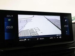 Azul Usado 2022 Peugeot 5008 Allure Monovolumen | 20.380 € (Buen precio)