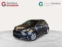 Gris Usado 2024 Toyota Yaris Edition Berlina | 18.090 € (Buen precio)