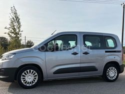 Gris / plata Usado 2020 Toyota Proace City City Van | 15.900 €