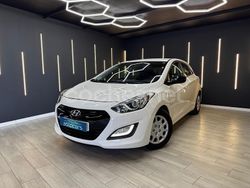 Blanco Usado 2014 Hyundai i30 Berlina | 9490 € (Un poco caro)