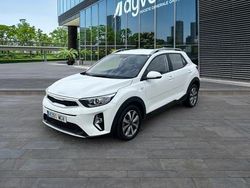 Usado 2023 Kia Stonic SUV | 15.700 € (Precio justo)