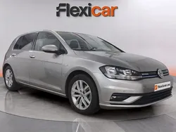 Gris Usado 2020 VW Golf VIII Edition Berlina | 15.990 € (Buen precio)