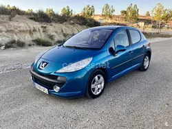 Azul Usado 2008 Peugeot 207 Berlina | 5999 € (Caro)