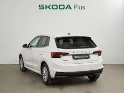 Blanco Usado 2024 Skoda Fabia Selection Utilitario | 19.900 € (Precio justo)