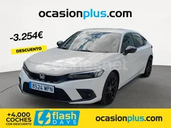Blanco Usado 2024 Honda Civic Sport Berlina | 32.900 € (Un poco caro)