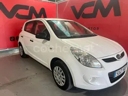 Blanco Usado 2011 Hyundai i20 Classic Berlina | 3990 € (Precio justo)
