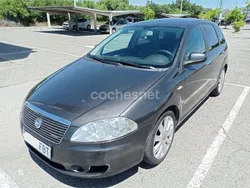 Gris / plata Usado 2006 Fiat Croma Dynamic Familiar | 2800 €