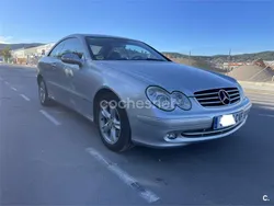 Gris / plata Usado 2004 Mercedes CLK320 Avantgarde Coupe | 5600 € (Buen precio)