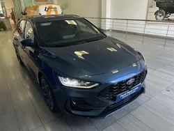 Azul Usado 2023 Ford Focus ST-Line X Berlina | 21.995 € (Precio justo)