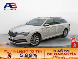 Blanco Usado 2021 Skoda Superb Style Familiar | 19.800 € (Precio justo)