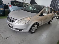 Gris / plata Usado 2007 Opel Corsa Cosmo Berlina | 5490 € (Precio justo)