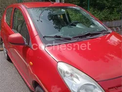 Rojo Usado 2010 Nissan Pixo Acenta Utilitario | 3500 € (Precio justo)
