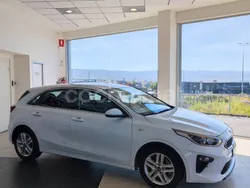 Blanco Usado 2020 Kia Ceed Berlina | 11.900 € (Precio justo)