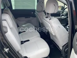Negro Usado 2011 Peugeot 5008 Sport Monovolumen | 8900 € (Precio justo)