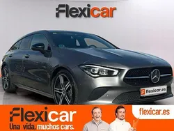 Gris Usado 2020 Mercedes CLA180 Shooting Brake Familiar | 23.890 € (Precio justo)