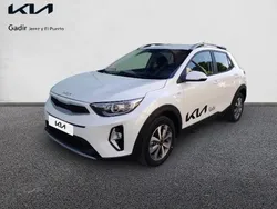 Todoterreno Usado 2024 Kia Stonic SUV | 16.200 € (Precio justo)