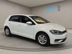Blanco Usado 2018 VW Golf VII Sportline Utilitario | 17.475 € (Un poco caro)