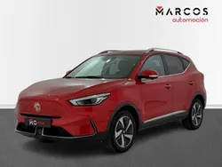 Rojo Usado 2022 MG ZS Luxury Berlina | 18.600 €