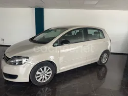 Beige Usado 2010 VW Golf Plus Advance Monovolumen | 7999 € (Precio justo)