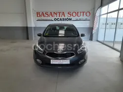 Gris / plata Usado 2013 Kia Ceed GT Berlina | 10.500 € (Un poco caro)