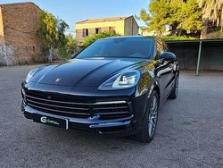 Negro Usado 2022 Porsche Cayenne Platinum Edition SUV | 84.990 € (Precio justo)
