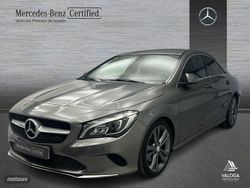 Gris / plateado Usado 2017 Mercedes CLA200 Urban Berlina | 24.900 € (Caro)