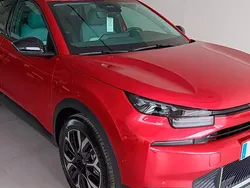 Rojo Nuevo 2025 Citroën C4 Berlina | 23.740 € (Precio justo)