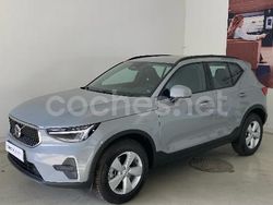 Gris / plata Usado 2024 Volvo XC40 SUV | 29.000 € (Precio justo)